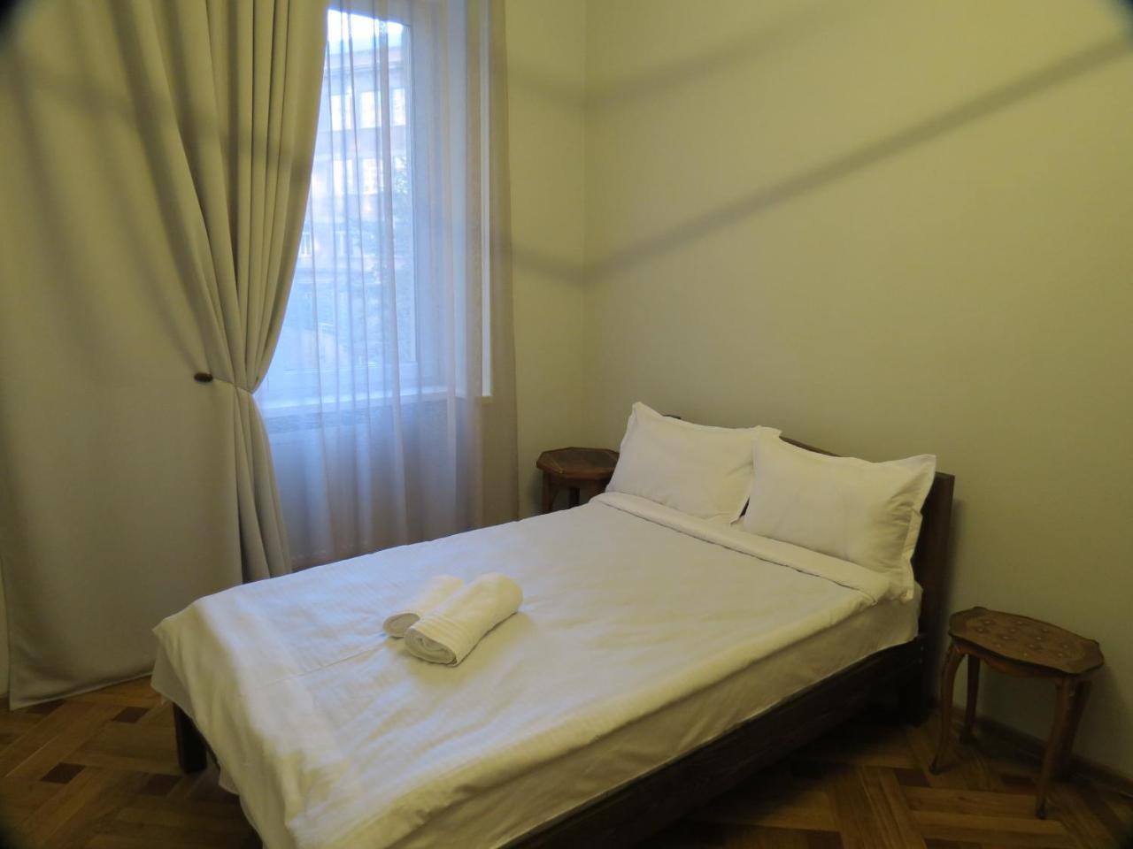 Three Rooms Apartment Tbilisi Exterior photo